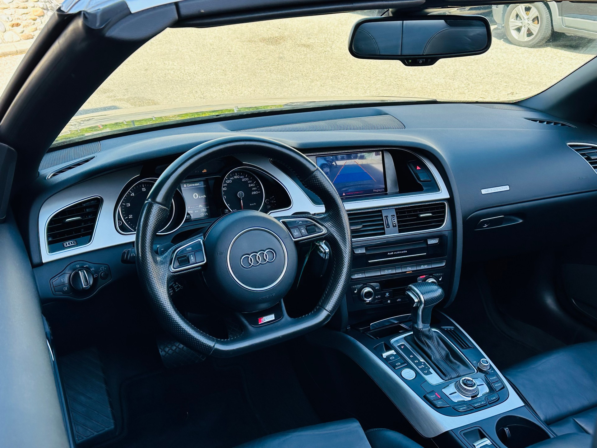 AUDI A5 Cabriolet 3.0 TFSI quattro S-tronic-image-11