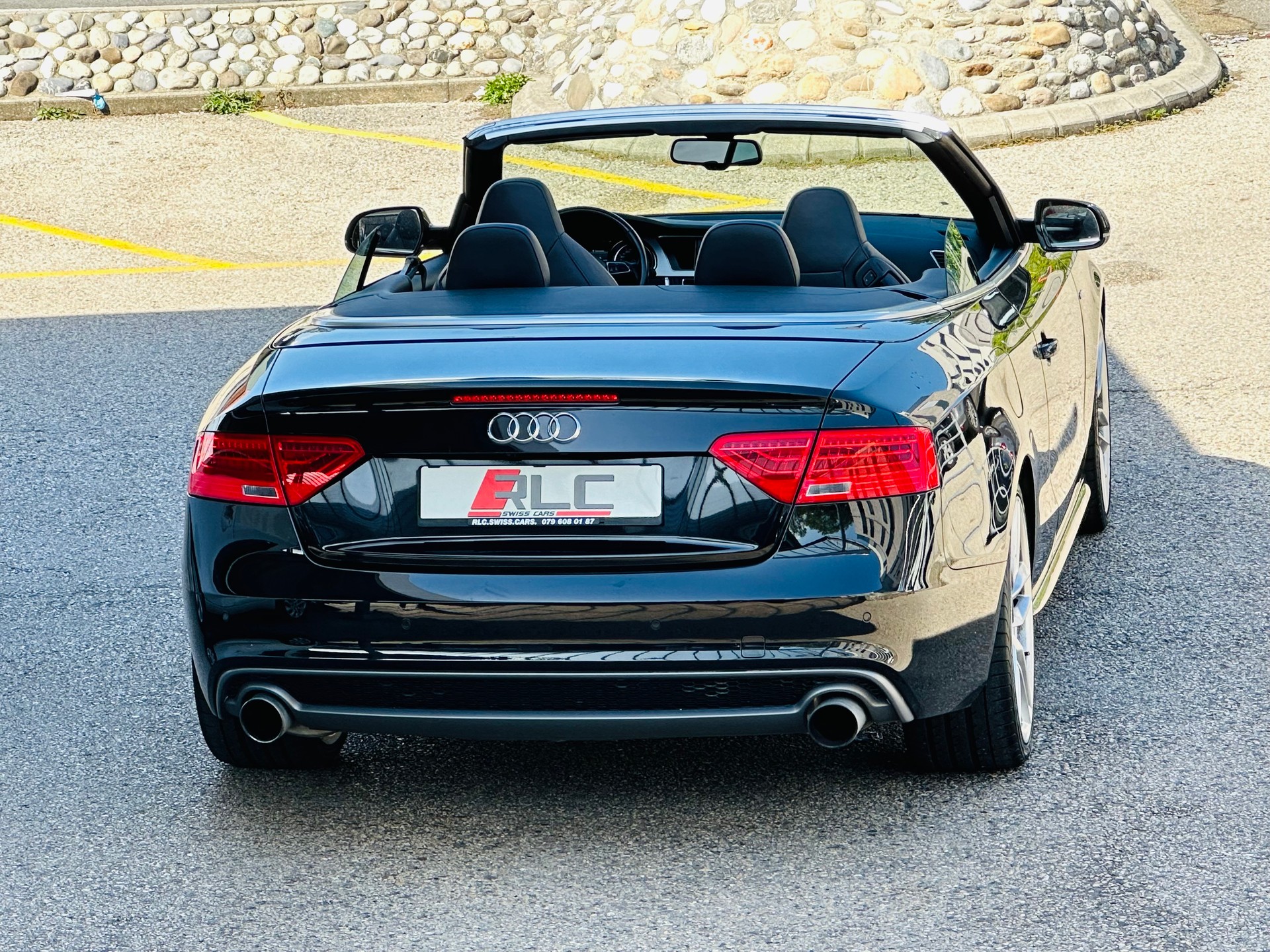 AUDI A5 Cabriolet 3.0 TFSI quattro S-tronic-image-8