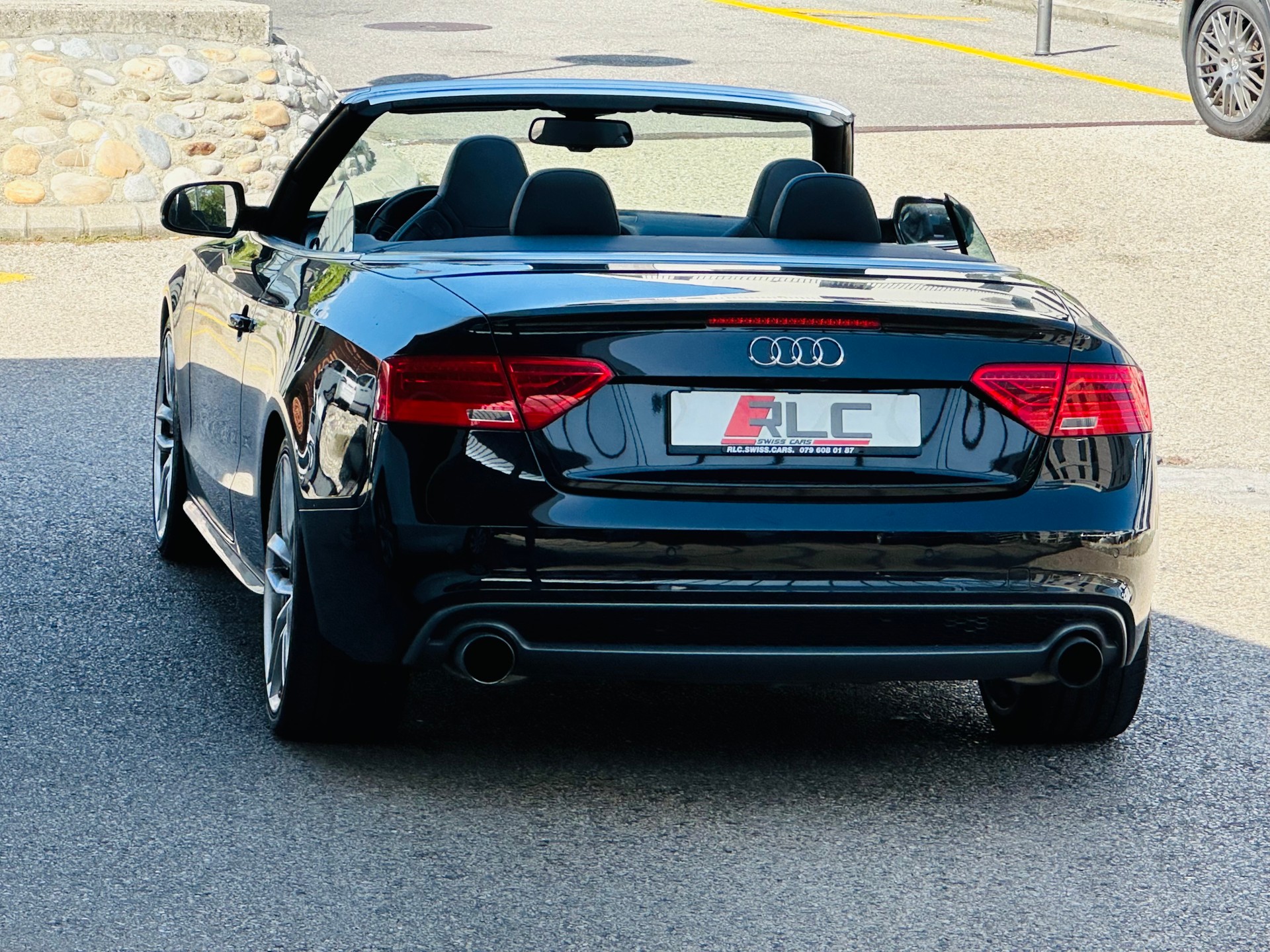 AUDI A5 Cabriolet 3.0 TFSI quattro S-tronic-image-9