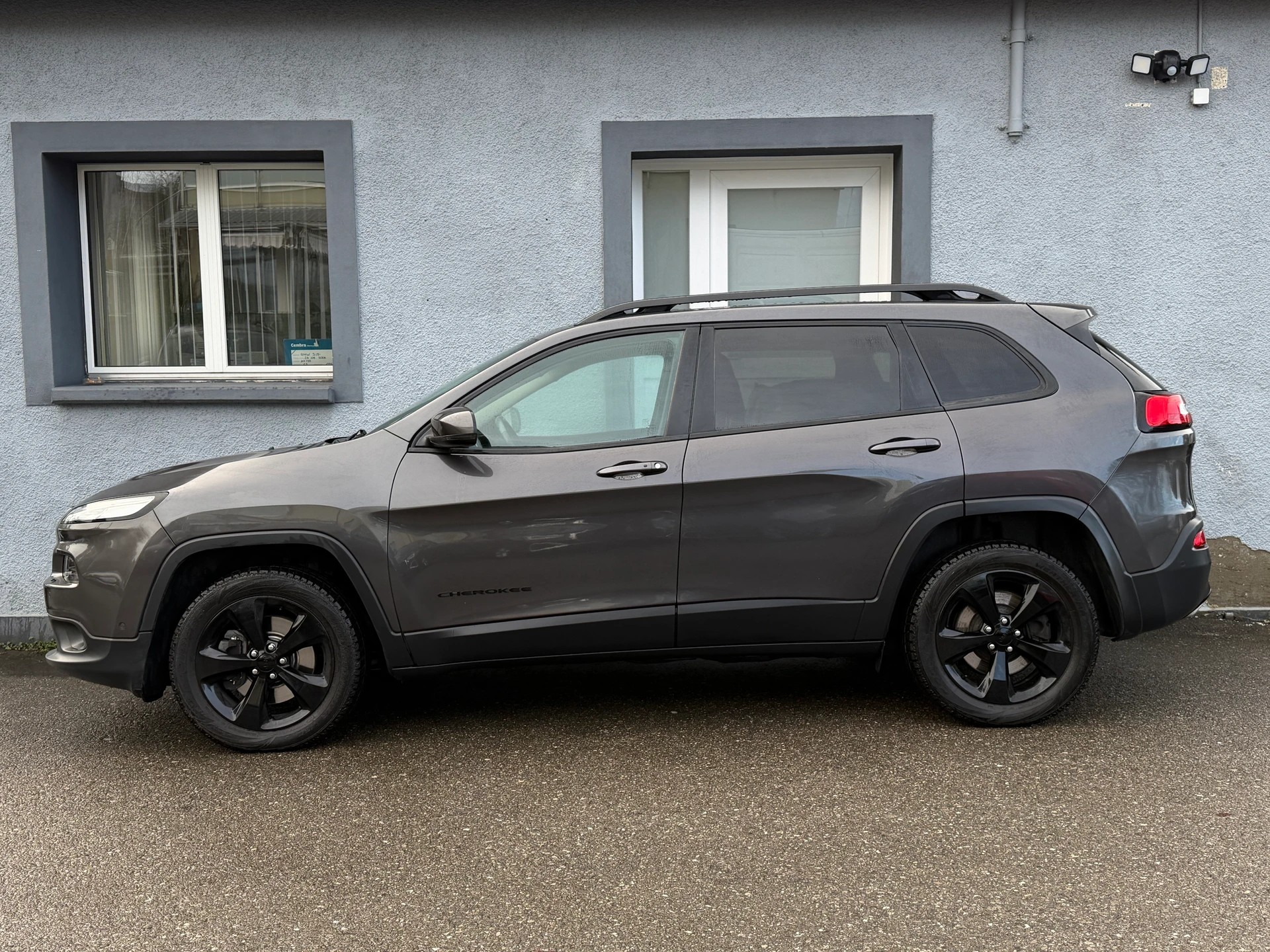 JEEP Cherokee 3.2 Night Eagl AWD 9ATX-image-2
