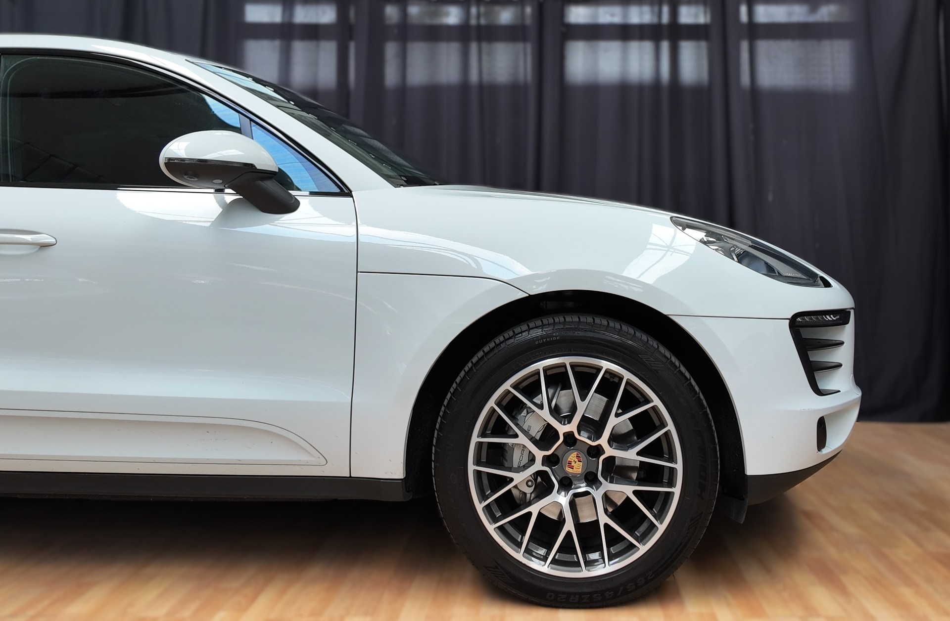 PORSCHE Macan S Diesel PDK Sport Chrono-image-1