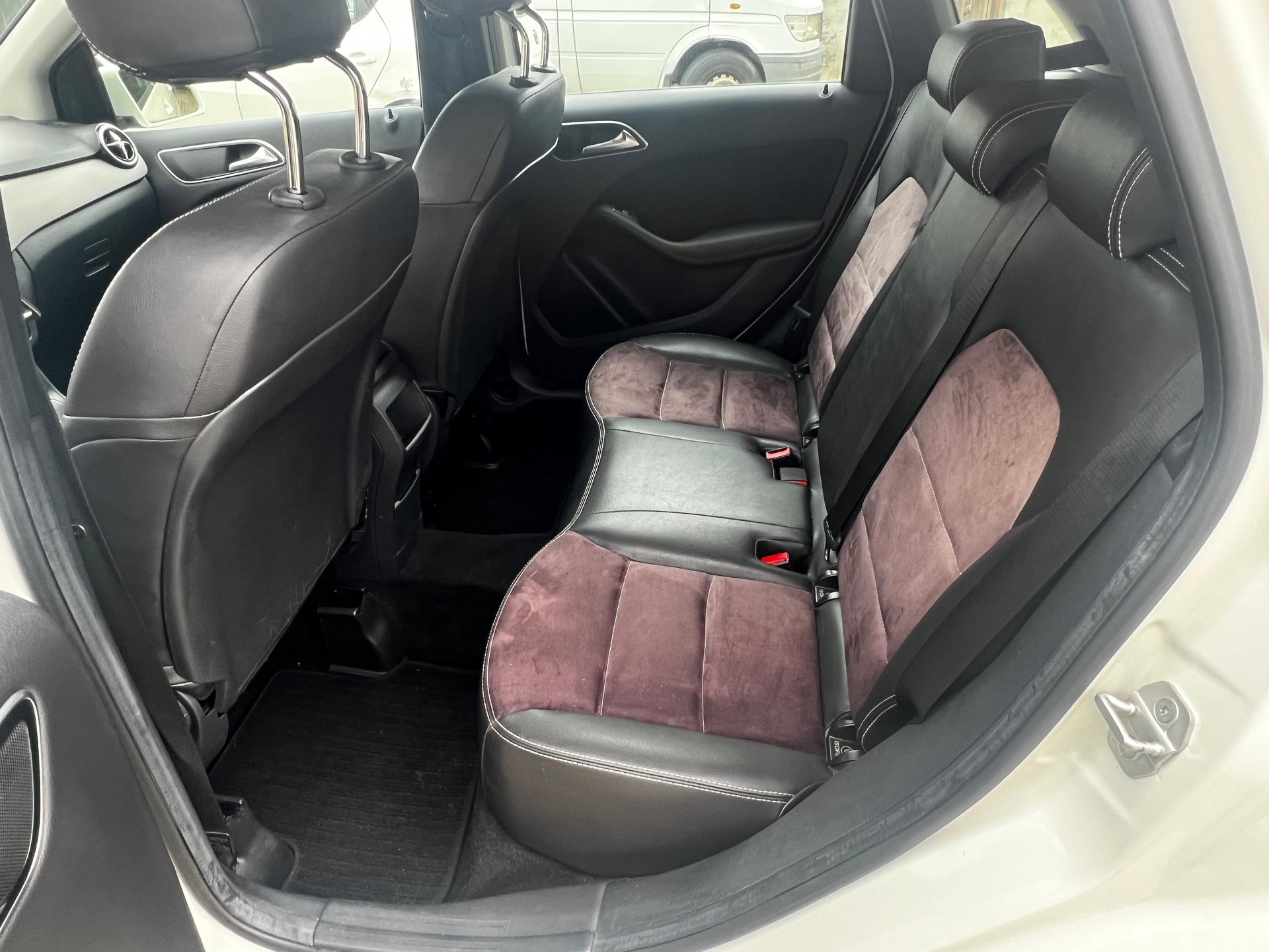 MERCEDES-BENZ B 200 CDI 7G-DCT-image-8