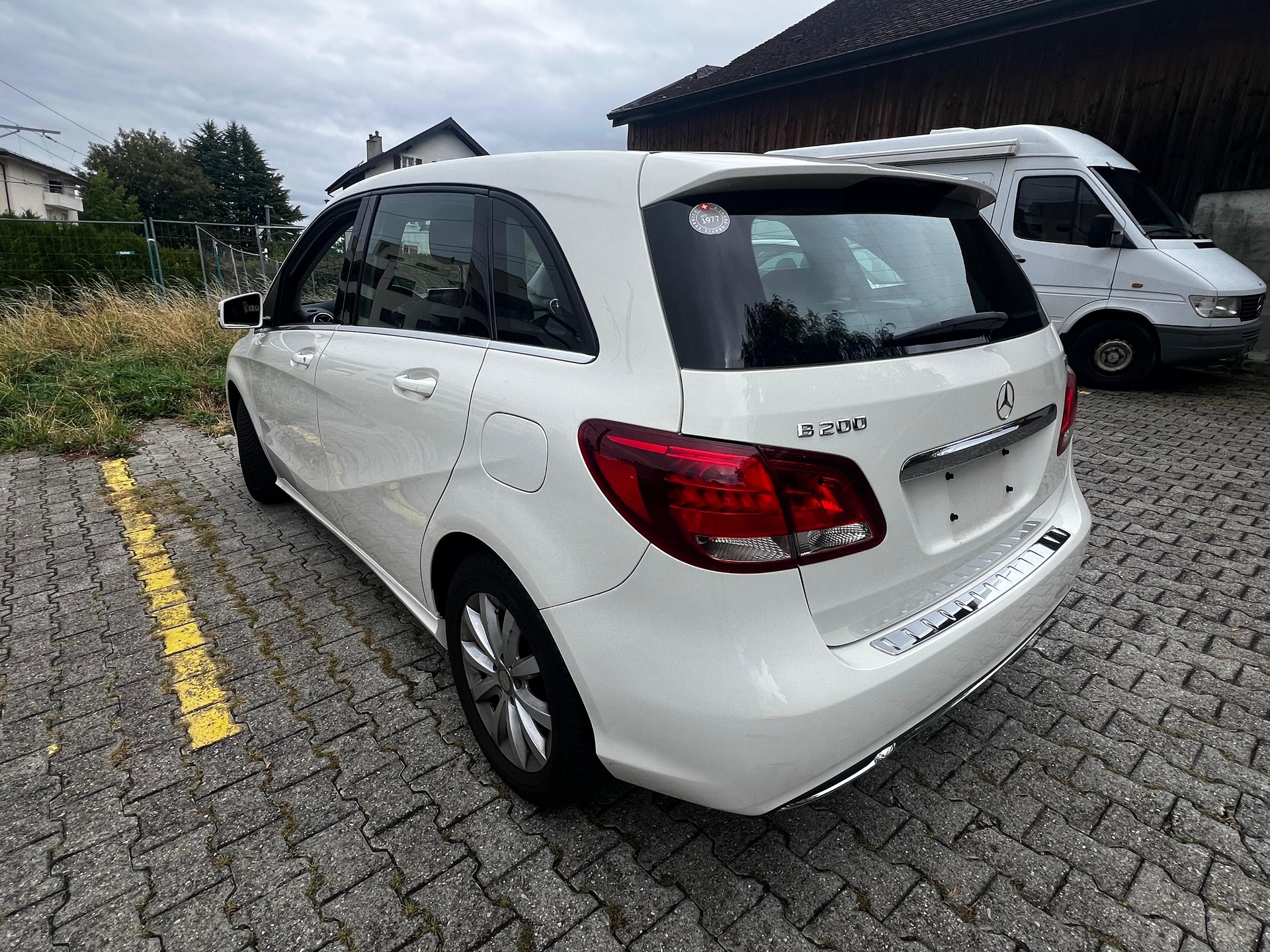 MERCEDES-BENZ B 200 CDI 7G-DCT-image-2