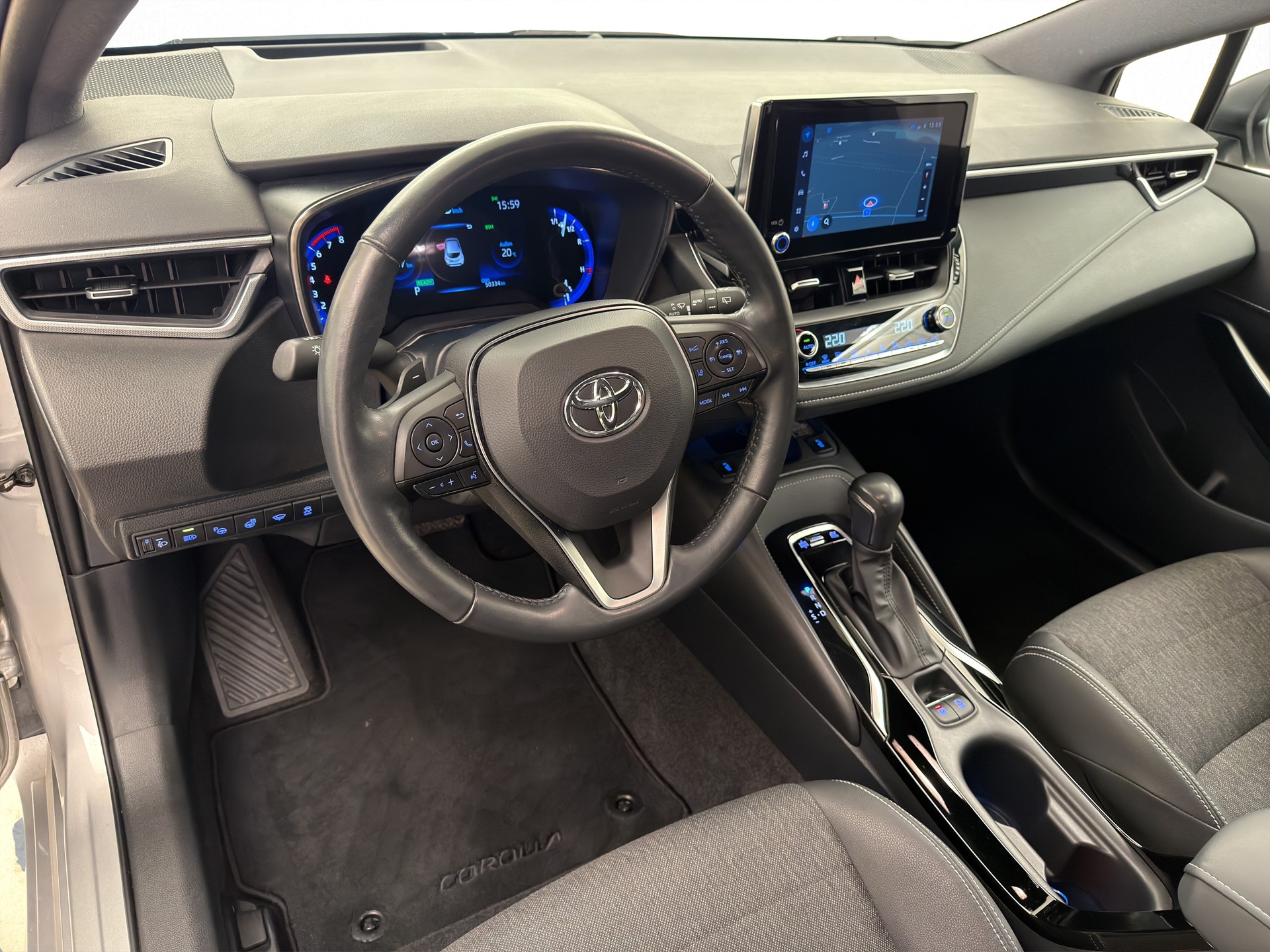 TOYOTA Corolla 2.0 HSD Trend-image-13