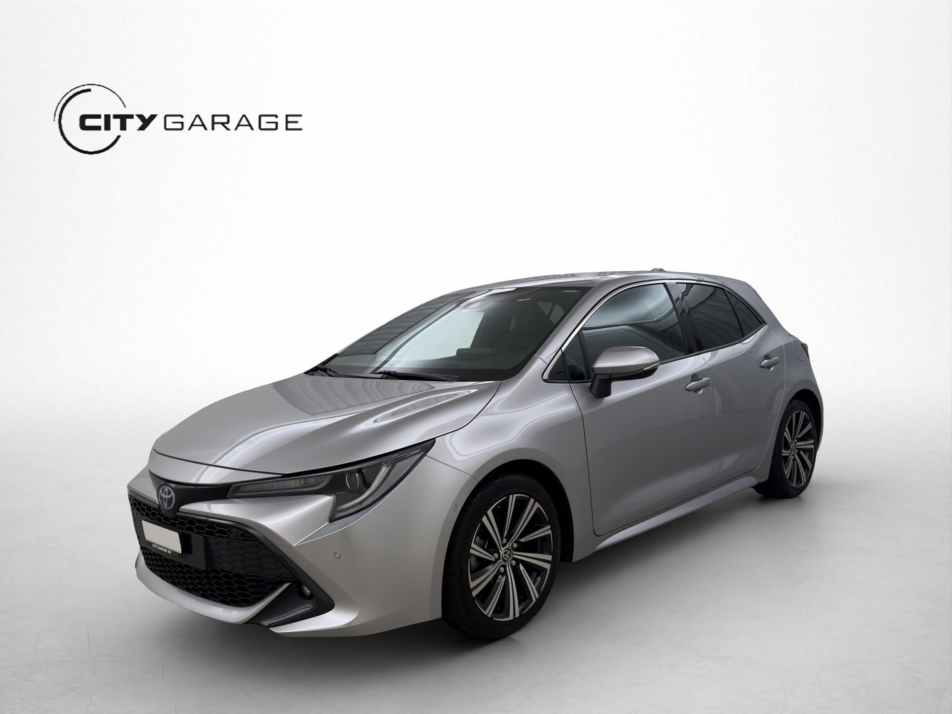 TOYOTA Corolla 2.0 HSD Trend-image-1