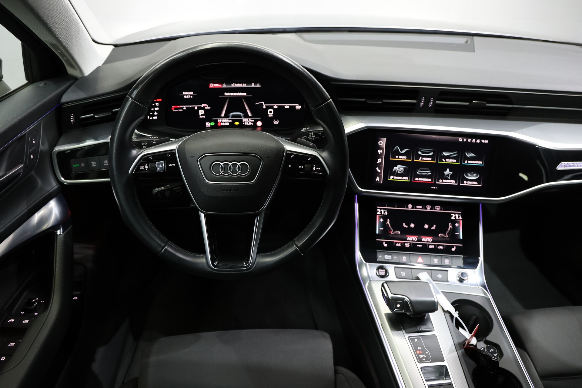 AUDI A6 Avant 40 TDI Sport quattro S-tronic-image-5