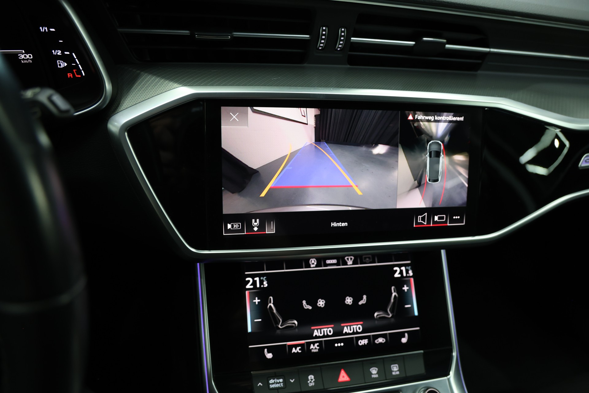 AUDI A6 Avant 40 TDI Sport quattro S-tronic-image-12