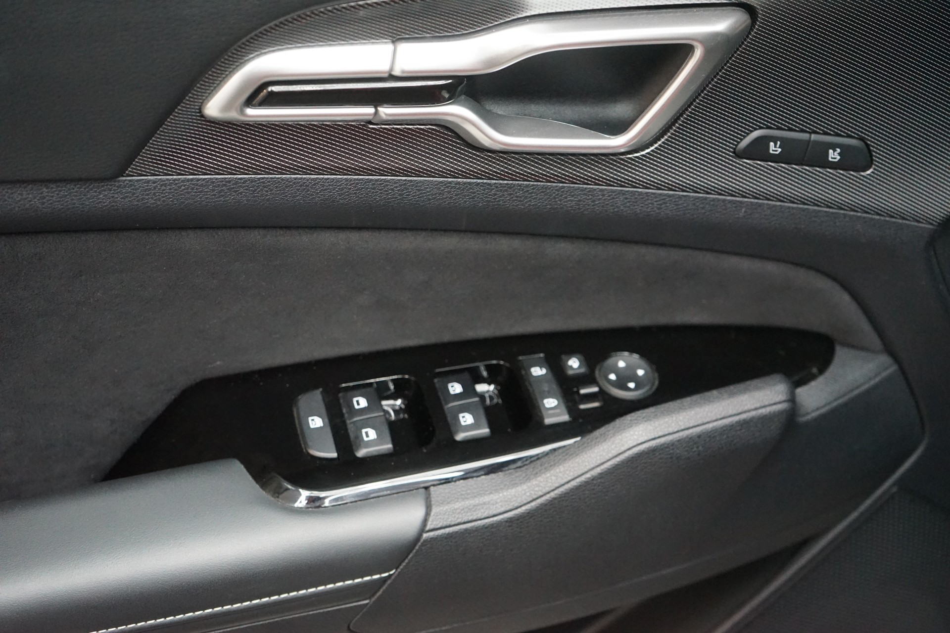 KIA Sportage 1.6T-GDi PHEV GT-Line 4x4 A-image-19