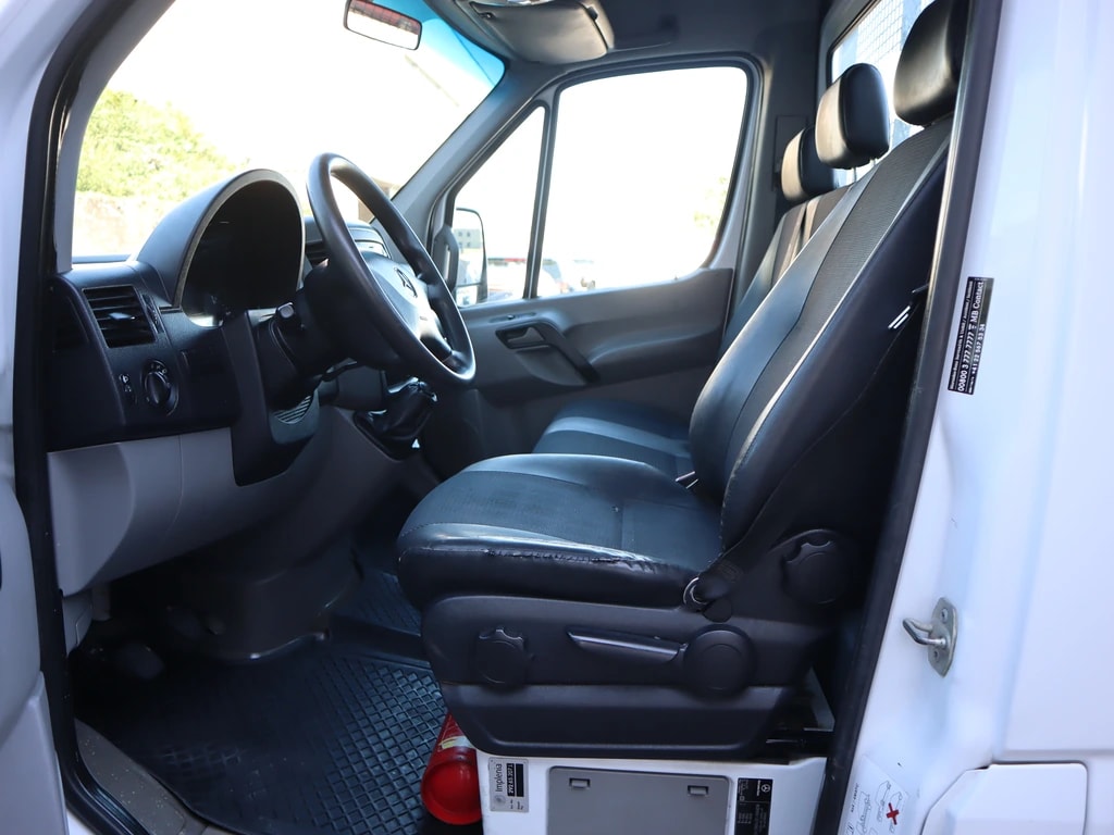 MERCEDES-BENZ Sprinter 316 CDI Standard 4x4 ** 3-Plätzer ** Anh-Kupplung ** Radio ** Frisch Ab MFK & Service **-image-7