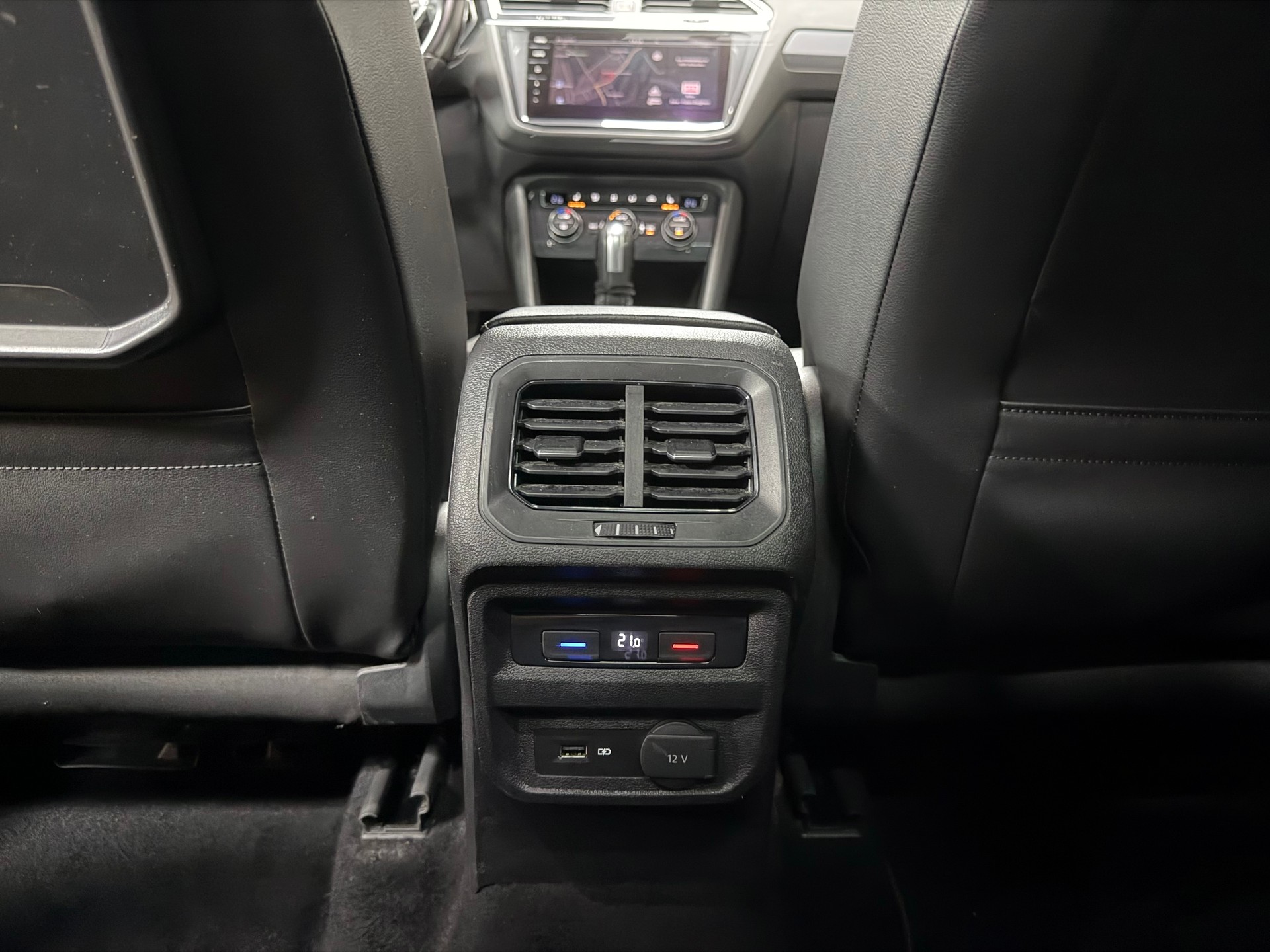 VW Tiguan 2.0TSI R-Line 4Motion DSG-image-26