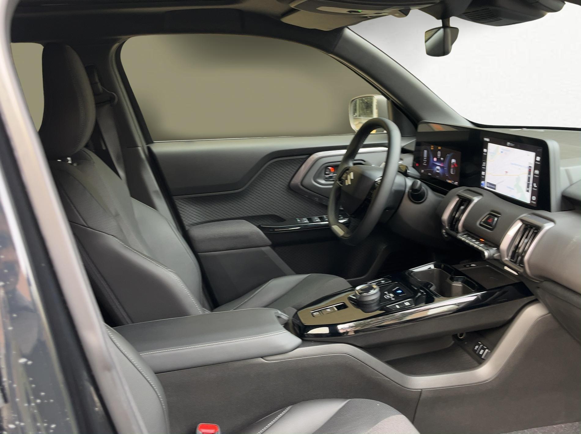 SUZUKI e Vitara Compact Top 4x4-image-9