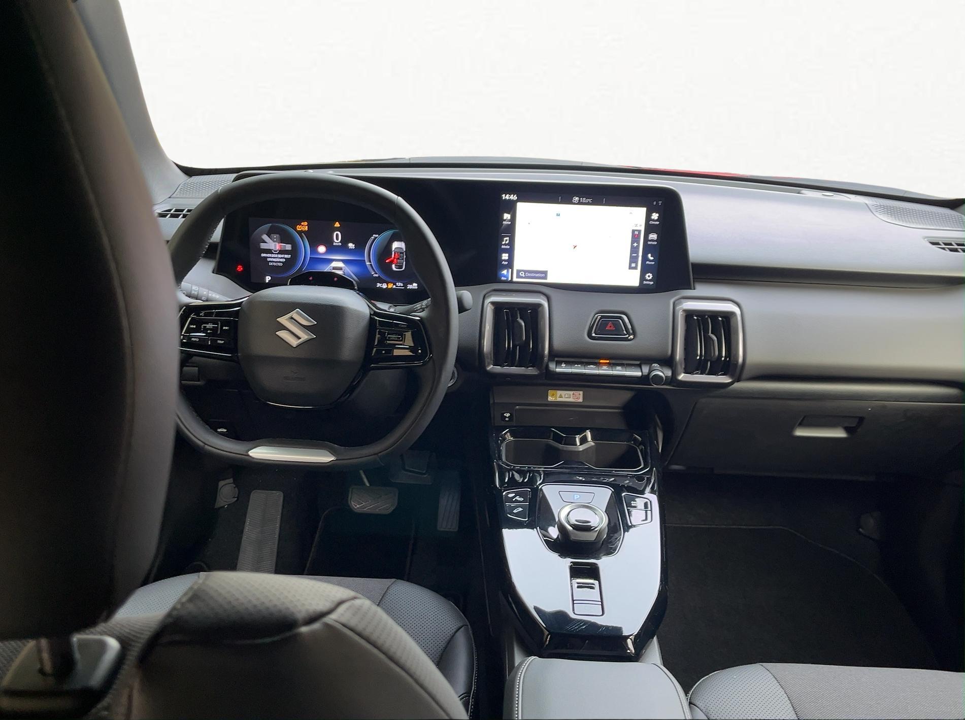 SUZUKI e Vitara Compact Top 4x4-image-8