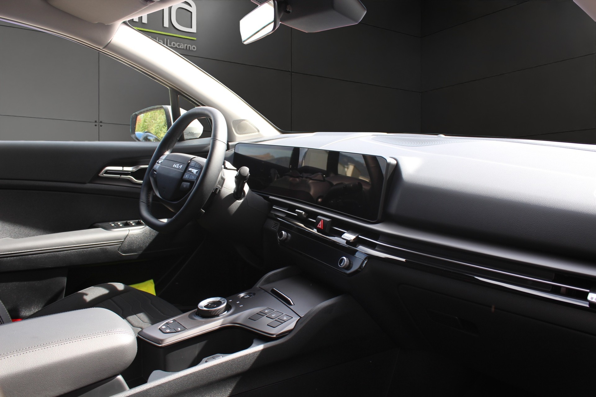 KIA Sportage 1.6 T-GDi Hybrid Power Edition-image-10