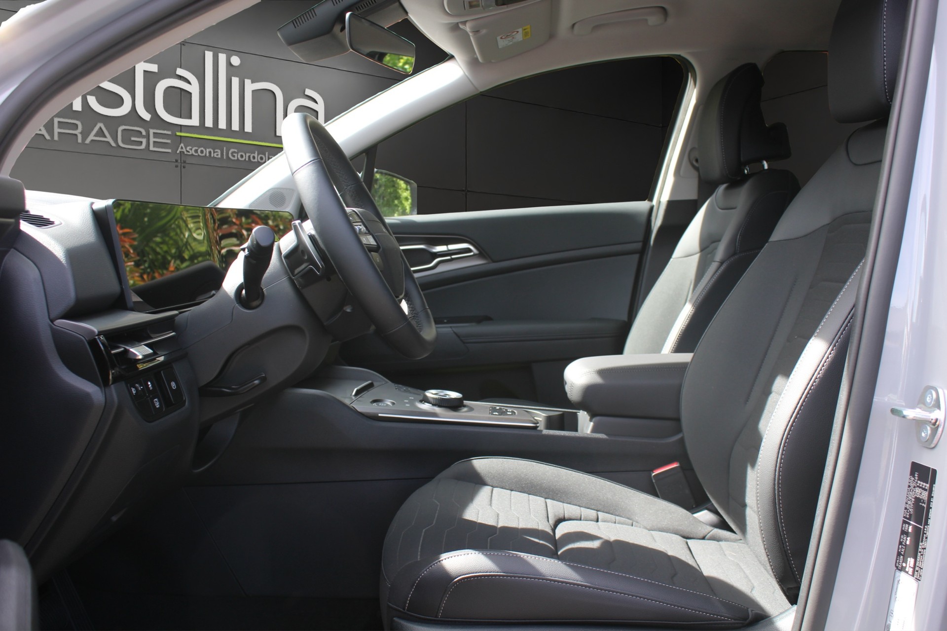 KIA Sportage 1.6 T-GDi Hybrid Power Edition-image-6
