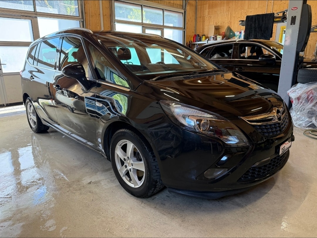 OPEL Zafira Tourer 1.6 CDTi Cosmo-image-2