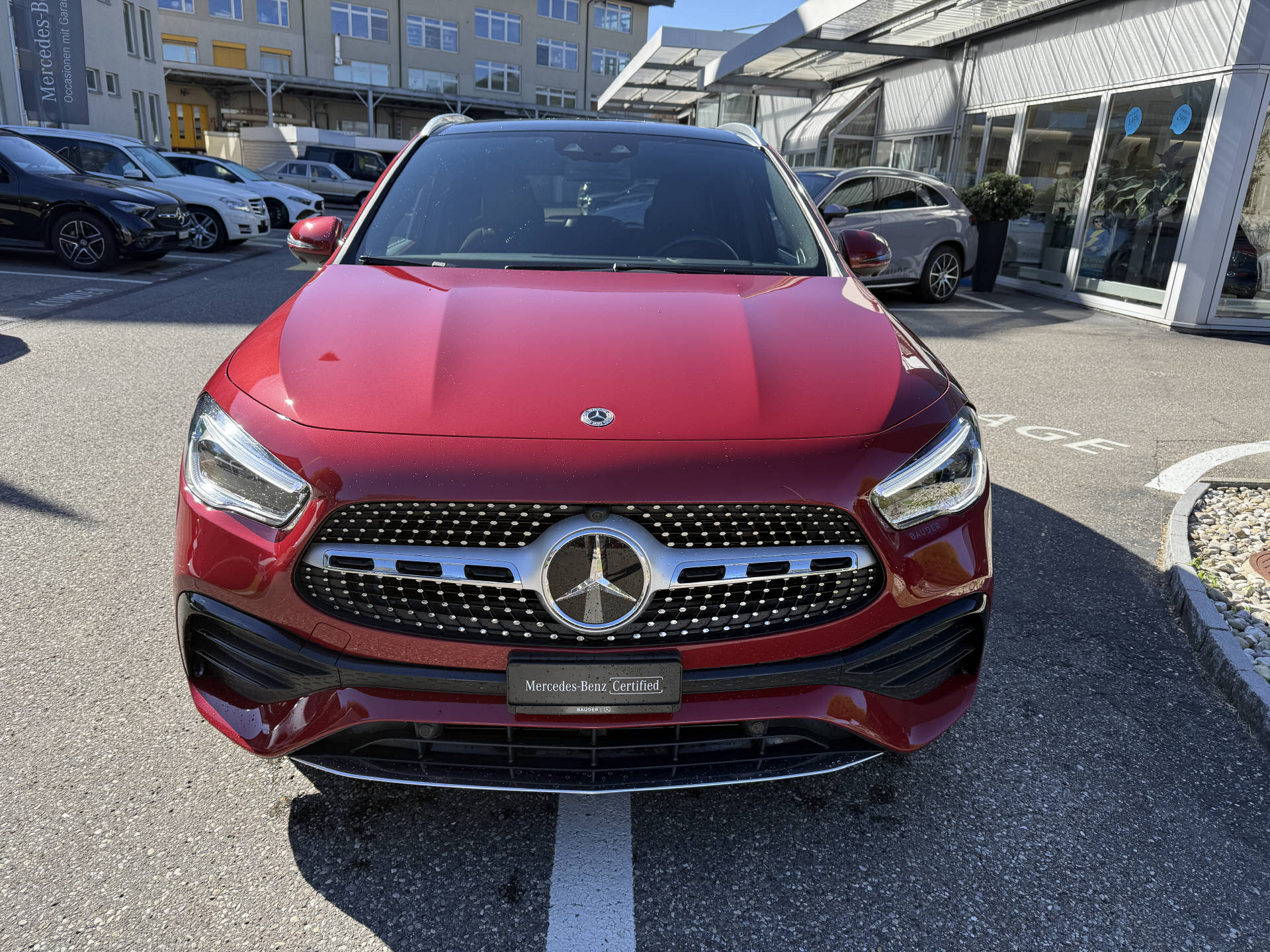 MERCEDES-BENZ GLA 250-image-1