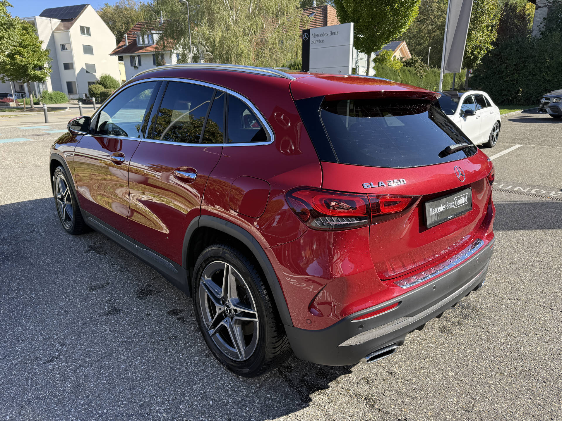 MERCEDES-BENZ GLA 250-image-6