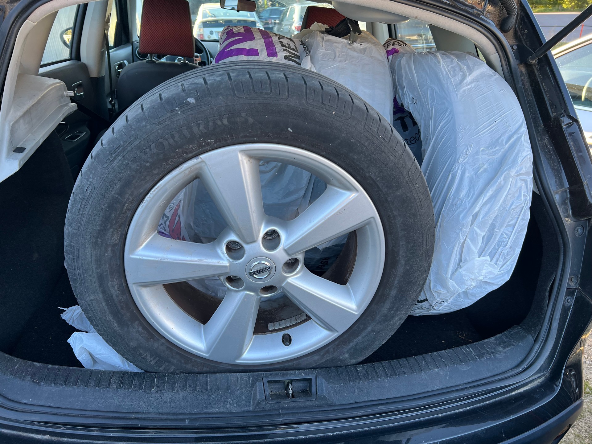 NISSAN Qashqai 2.0 tekna-image-10