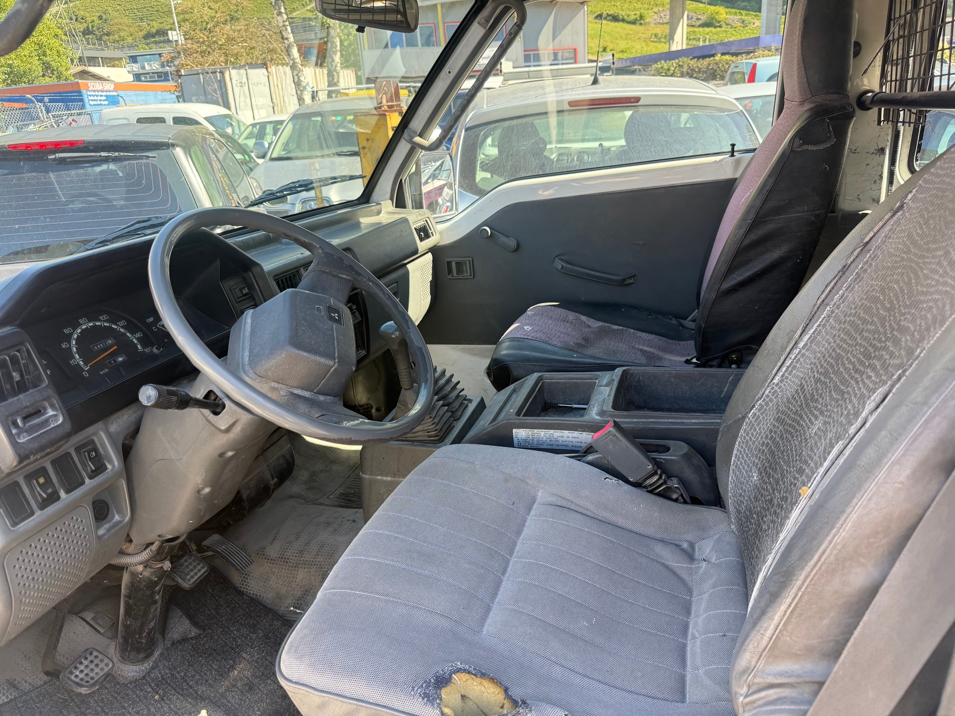 MITSUBISHI L300 L 4x4 2.5TD-image-4