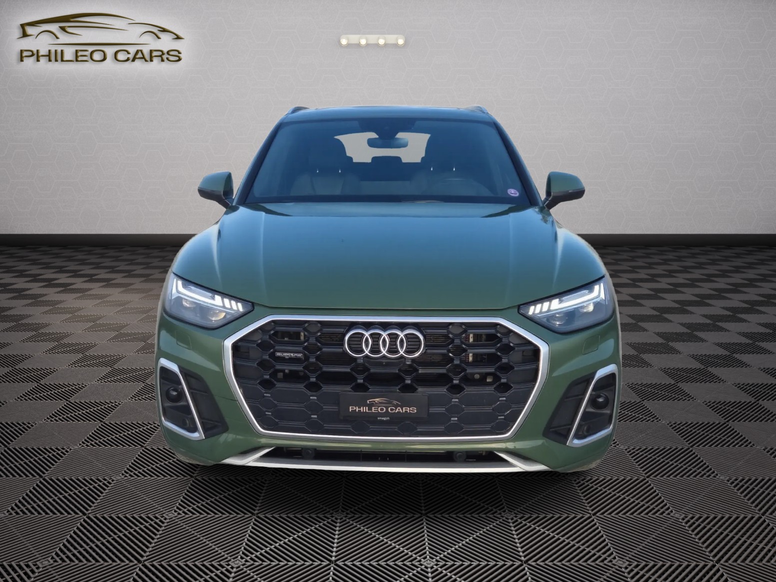 AUDI Q5 55 TFSI e PHEV S line quattro S-tronic-image-1