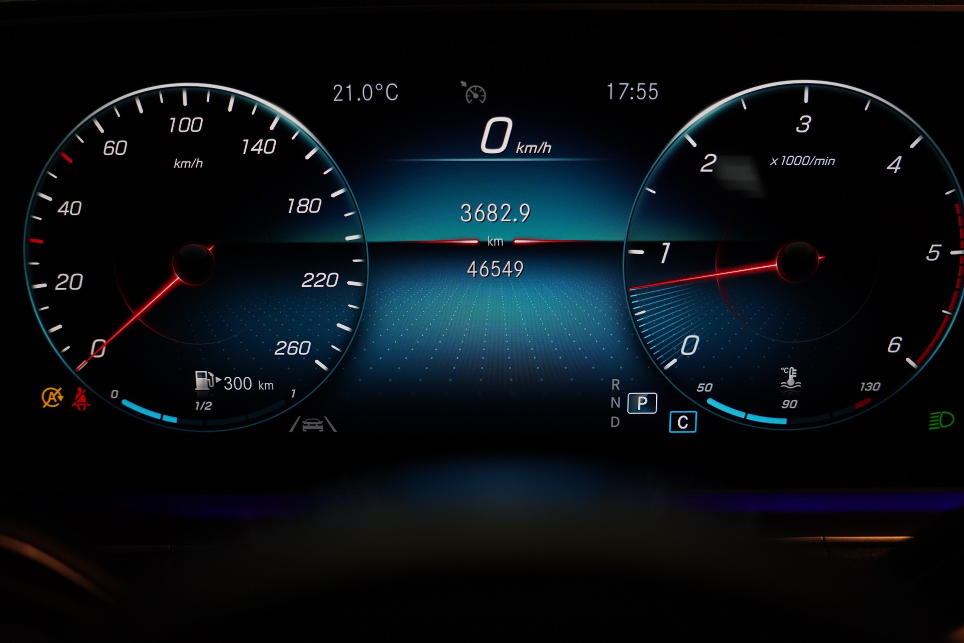 MERCEDES-BENZ GLE 350 d 4Matic 9G-Tronic-image-15