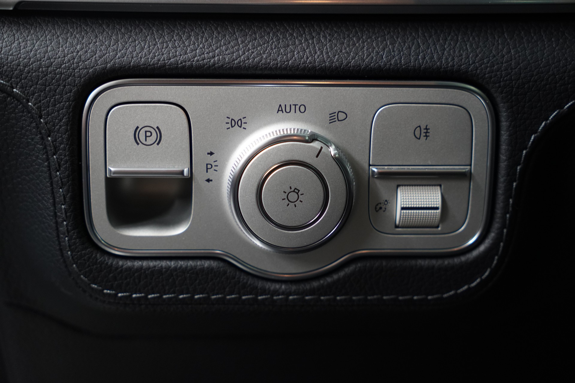 MERCEDES-BENZ GLE 350 d 4Matic 9G-Tronic-image-20