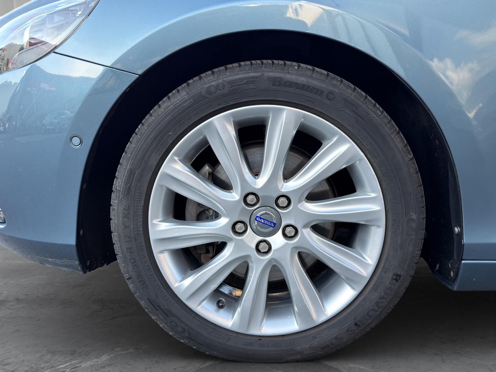 VOLVO V40 1.6 T4 Summum S/S-image-7