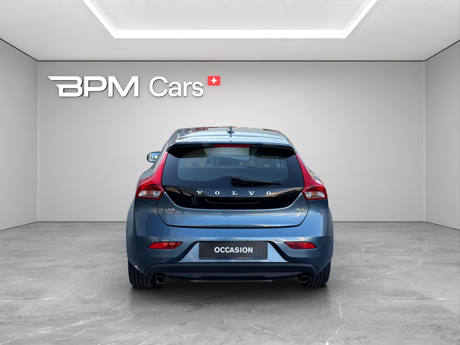 VOLVO V40 1.6 T4 Summum S/S-image-4