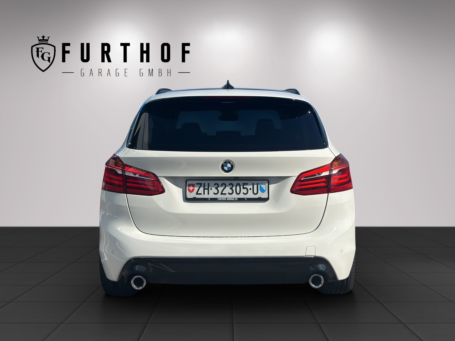 BMW 218d xDrive Active Tourer Steptronic Sport Line-image-5