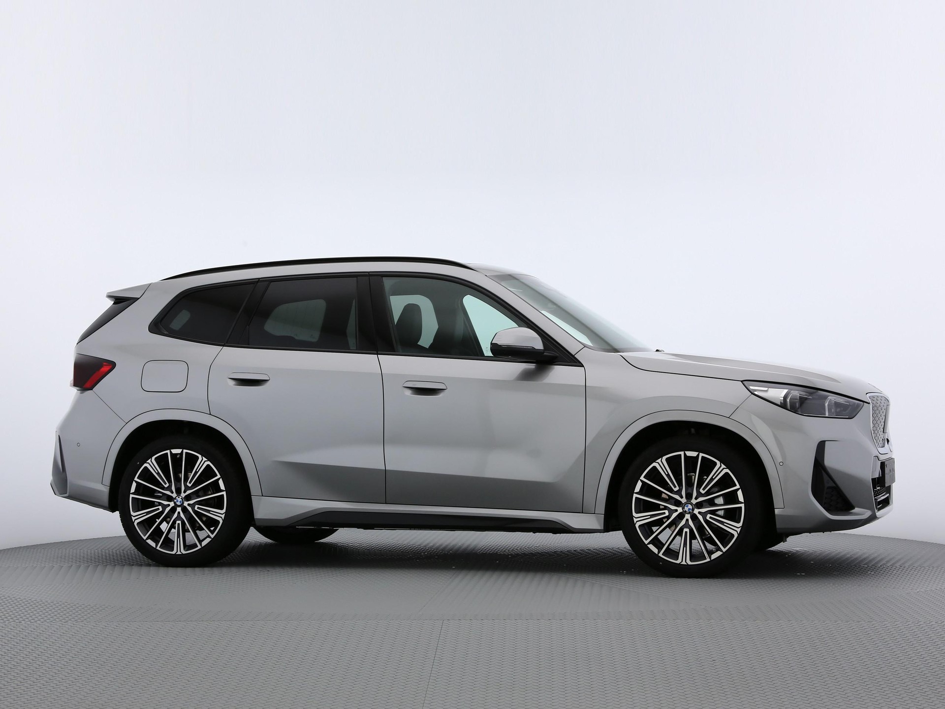 BMW iX1 U11 20 eDrive-image-21
