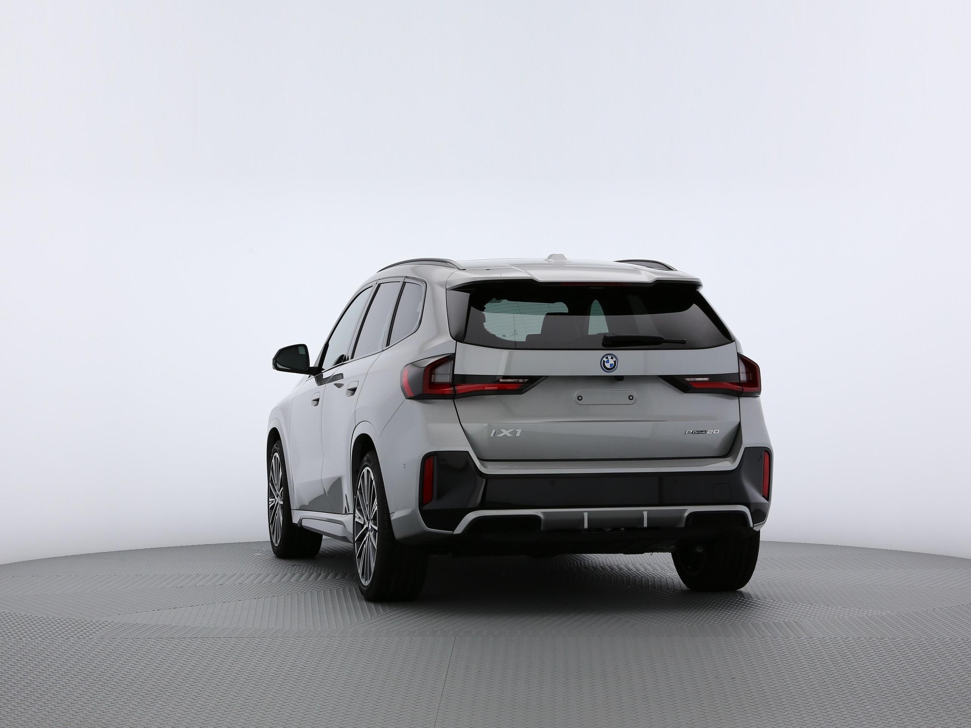 BMW iX1 U11 20 eDrive-image-14