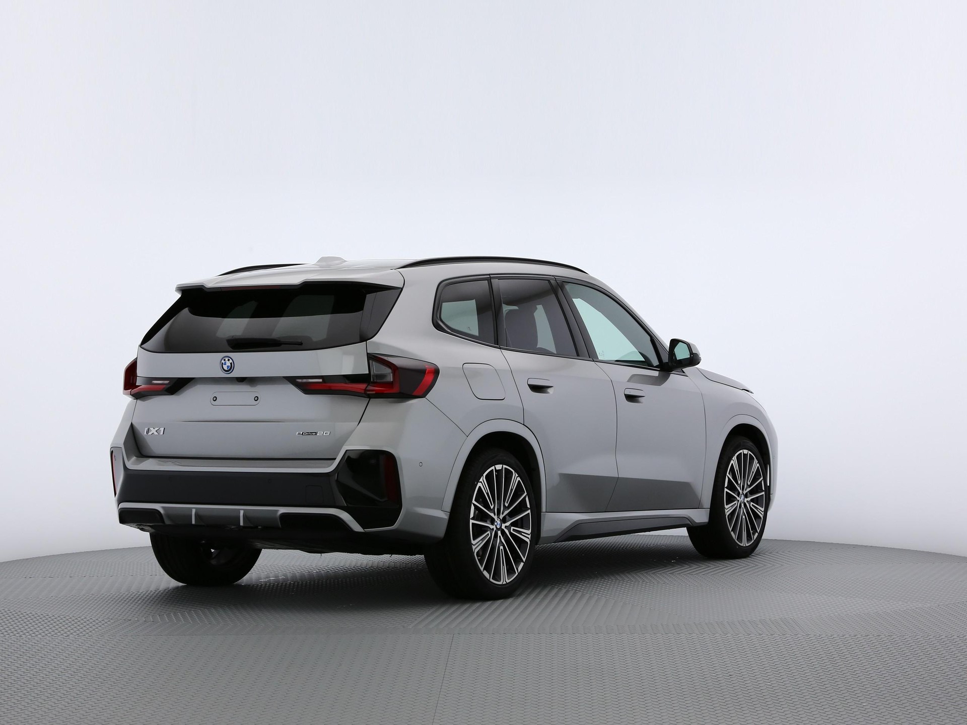 BMW iX1 U11 20 eDrive-image-17