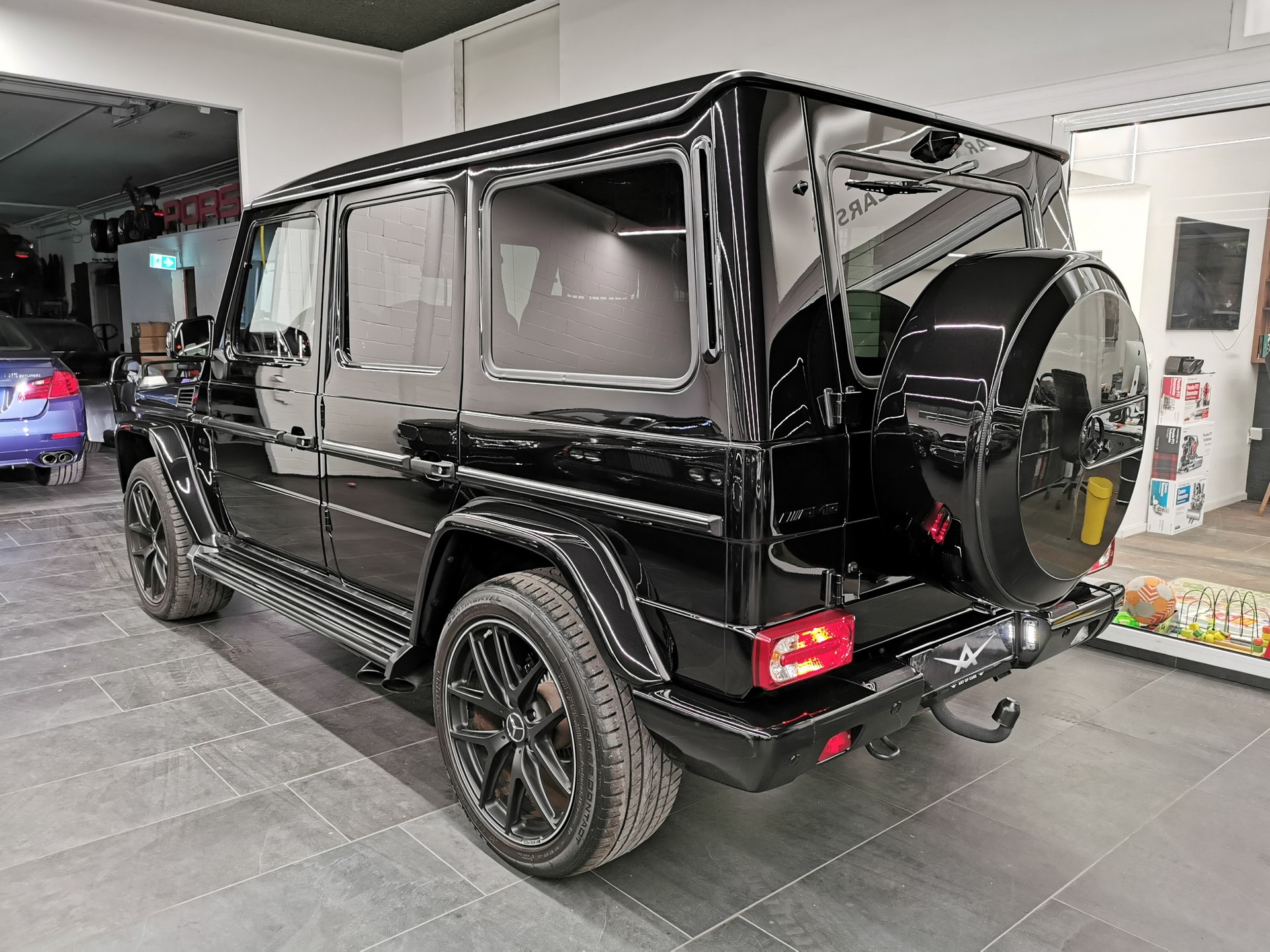 MERCEDES-BENZ G 63 AMG Edition 463 2018 FACELIFT ALL BLACK VOLL STANDHEIZUNG 21" AHK SPORTAGA CARBON APPLE CARPLAY LAST 463! 571 PS-image-11