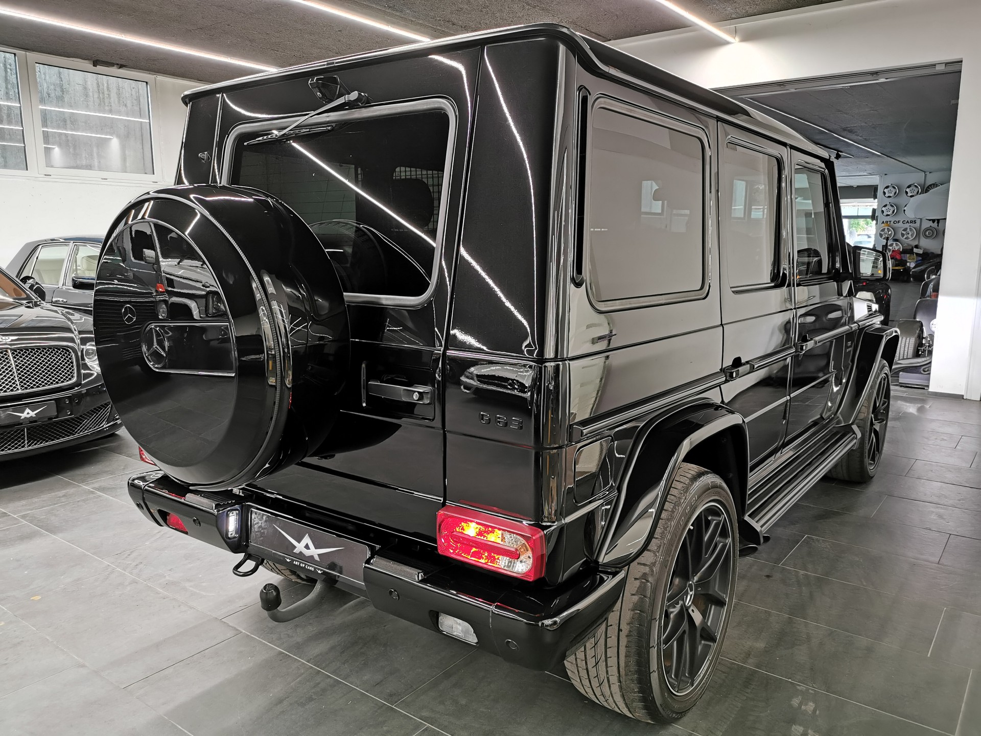 MERCEDES-BENZ G 63 AMG Edition 463 2018 FACELIFT ALL BLACK VOLL STANDHEIZUNG 21" AHK SPORTAGA CARBON APPLE CARPLAY LAST 463! 571 PS-image-12