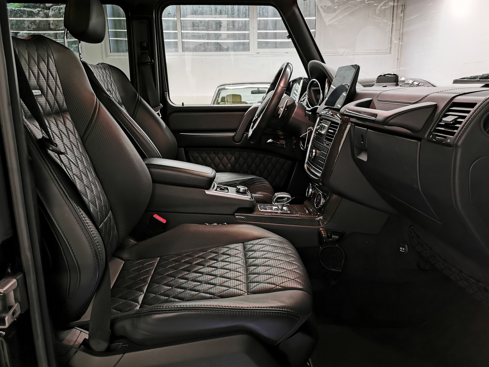MERCEDES-BENZ G 63 AMG Edition 463 2018 FACELIFT ALL BLACK VOLL STANDHEIZUNG 21" AHK SPORTAGA CARBON APPLE CARPLAY LAST 463! 571 PS-image-10