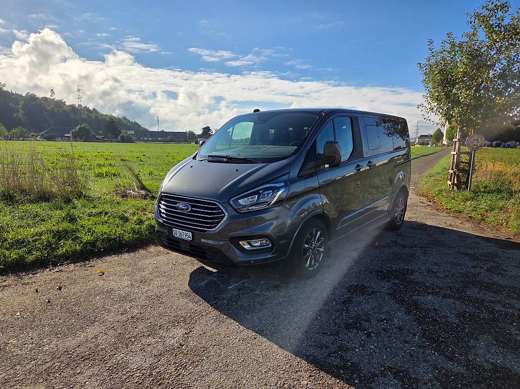 FORD Tourneo Custom 320 L1H1 Titanium X A-image-0