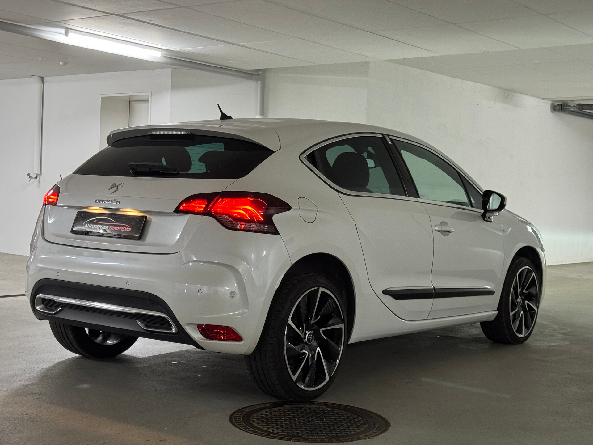 DS AUTOMOBILES DS4 1.6 THP Sport Chic-image-6