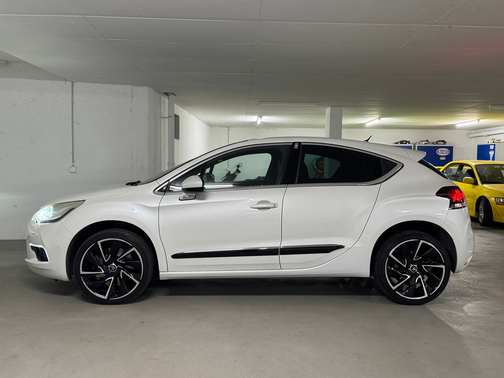 DS AUTOMOBILES DS4 1.6 THP Sport Chic-image-3