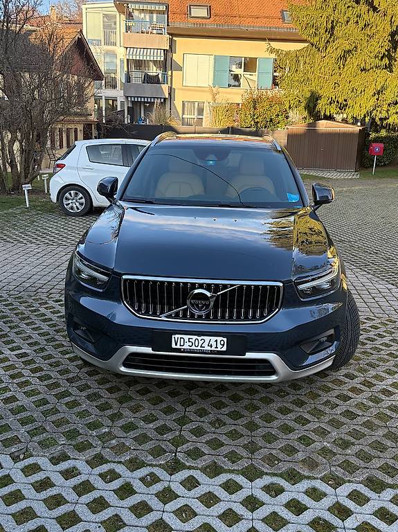VOLVO XC40-image-0