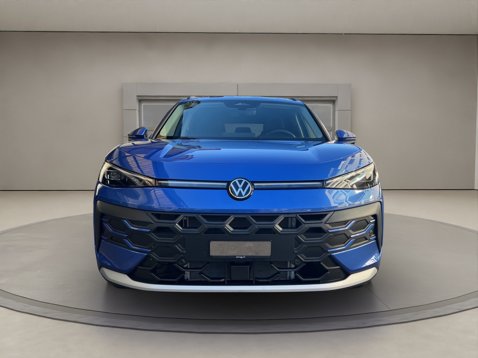VW T-Roc 1.5 eTSI Life DSG 150PS-image-1