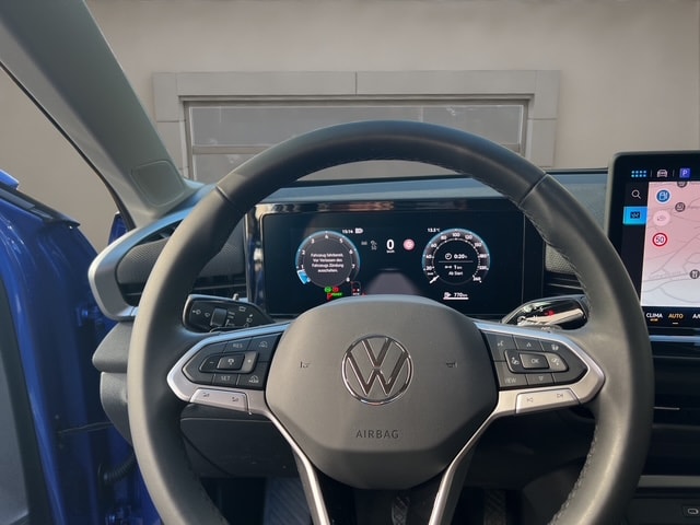 VW T-Roc 1.5 eTSI Life DSG 150PS-image-5