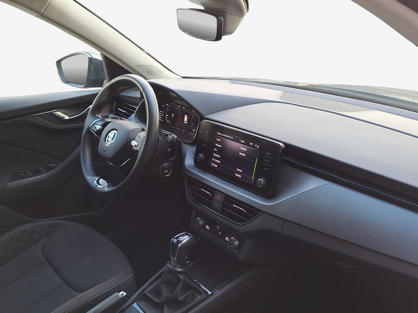 SKODA Kamiq 1.0 TSI Ambition DSG-image-15