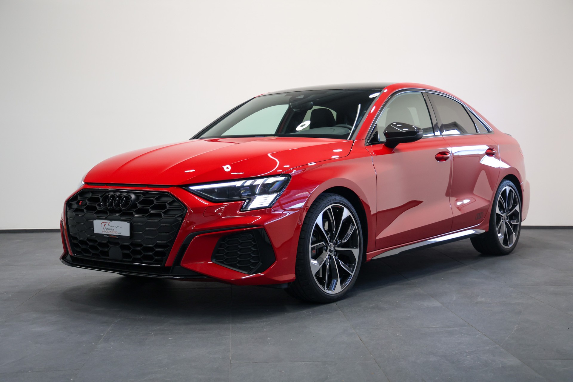 AUDI S3 Limousine 2.0 TFSI quattro S-tronic *Carbon Exterieur*aus 1.Hand*-showroom-element-2