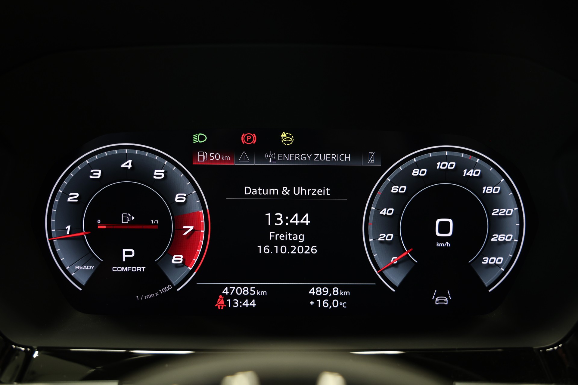 AUDI S3 Limousine 2.0 TFSI quattro S-tronic *Carbon Exterieur*aus 1.Hand*-image-25