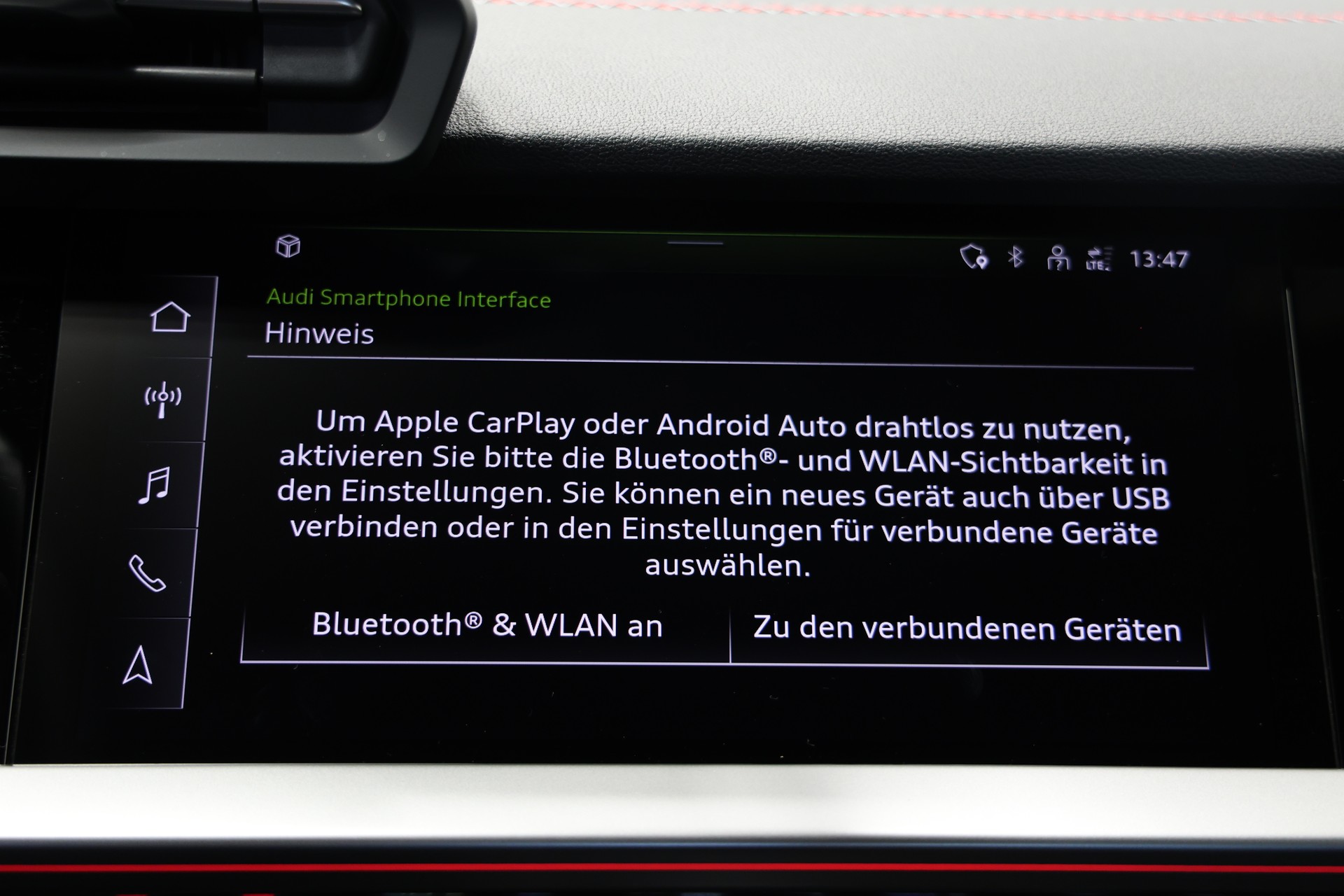 AUDI S3 Limousine 2.0 TFSI quattro S-tronic *Carbon Exterieur*aus 1.Hand*-image-31