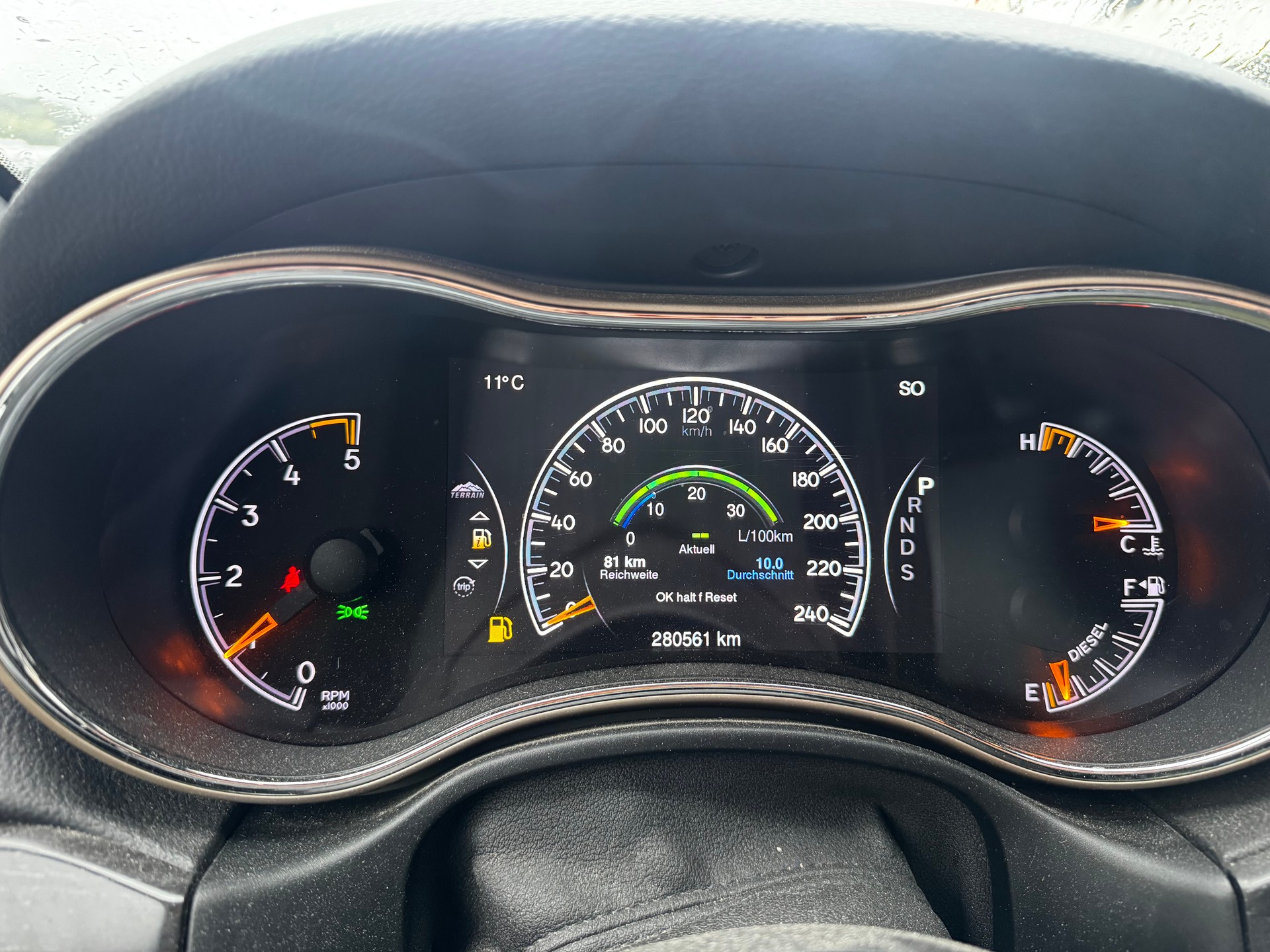 JEEP Grand Cherokee 3.0 CRD Limited Automatic-image-9