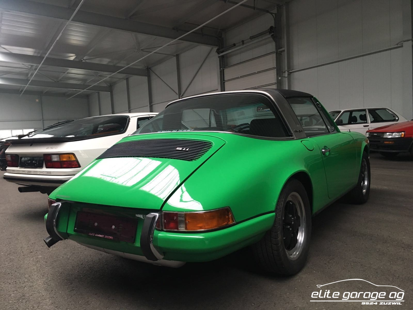 PORSCHE 911 T Targa-image-5
