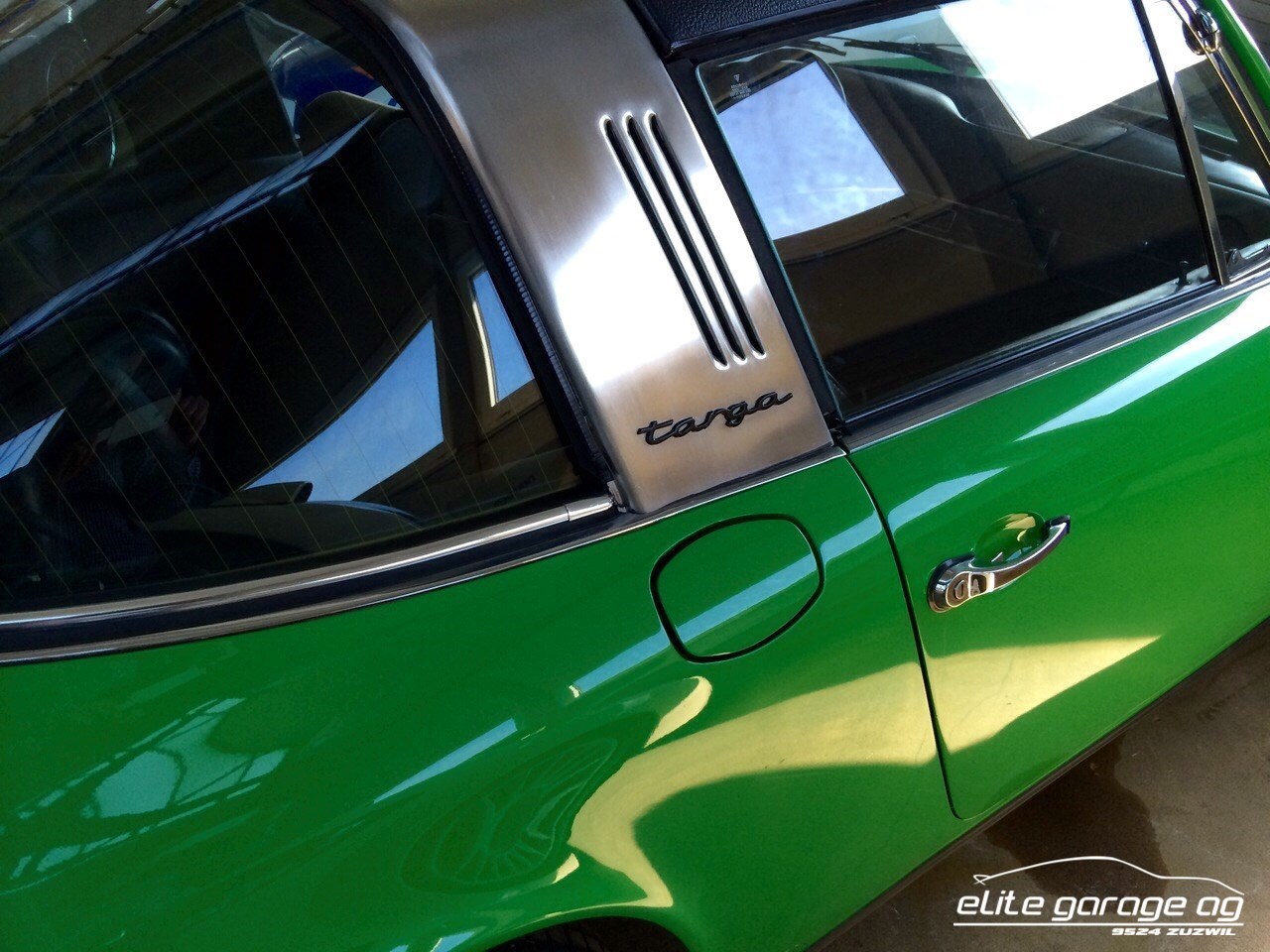 PORSCHE 911 T Targa-image-11