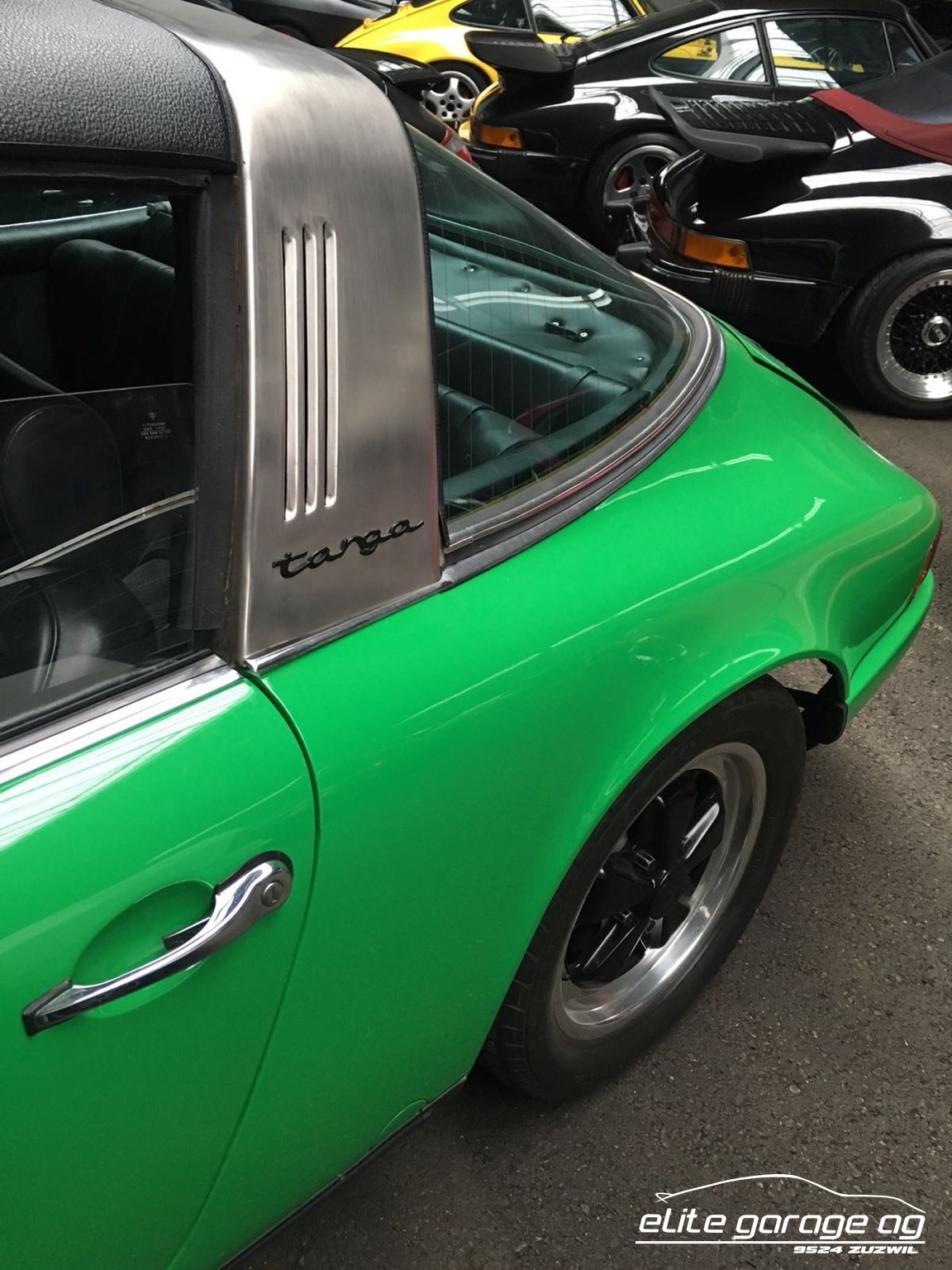 PORSCHE 911 T Targa-image-12