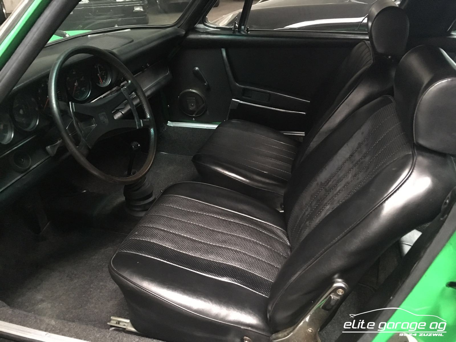 PORSCHE 911 T Targa-image-14